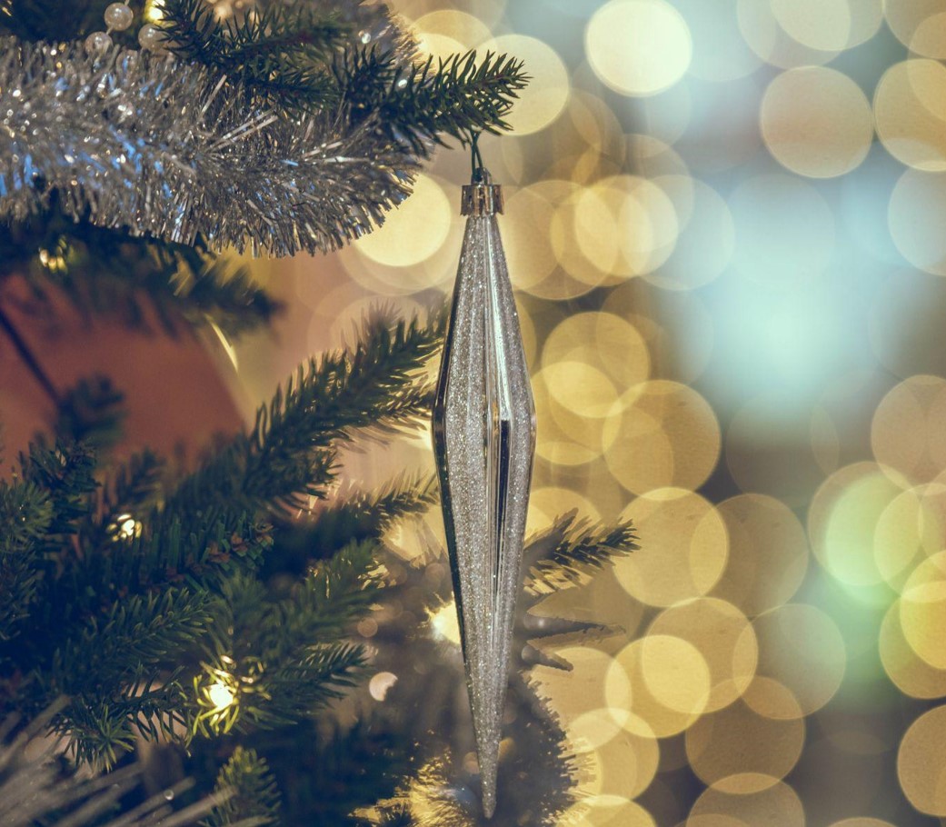 The Perfect Glow: Artificial Christmas Trees with Lights